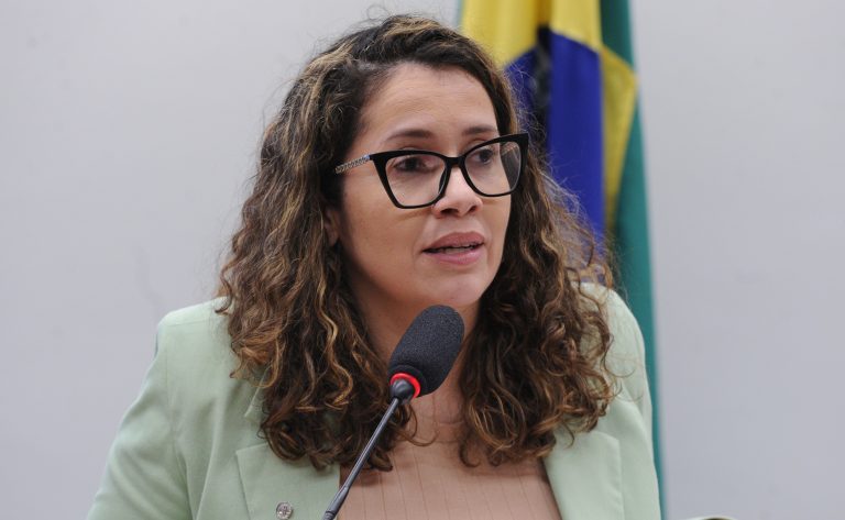 Câmara analisa criação de política nacional para síndrome de Dravet no SUS