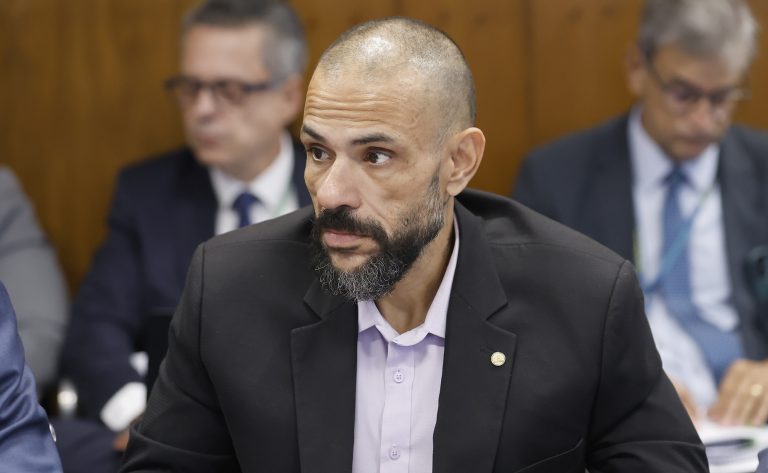Câmara analisa projeto que dobra penas para crimes de receptação