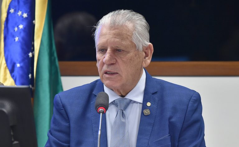 Câmara analisa projeto que proíbe importação de tilápia para proteger produção