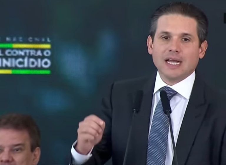 Câmara aprova 73 propostas contra feminicídio em 100 dias de pacto nacional