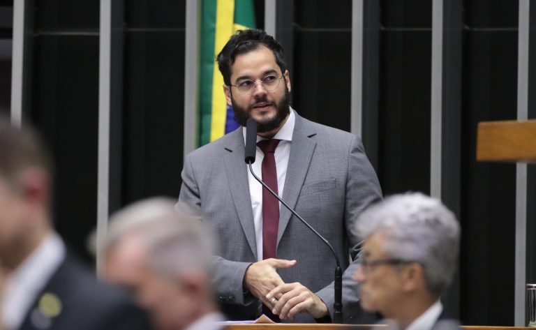 Câmara aprova acordo internacional para proteção do alto-mar e biodiversidade marinha