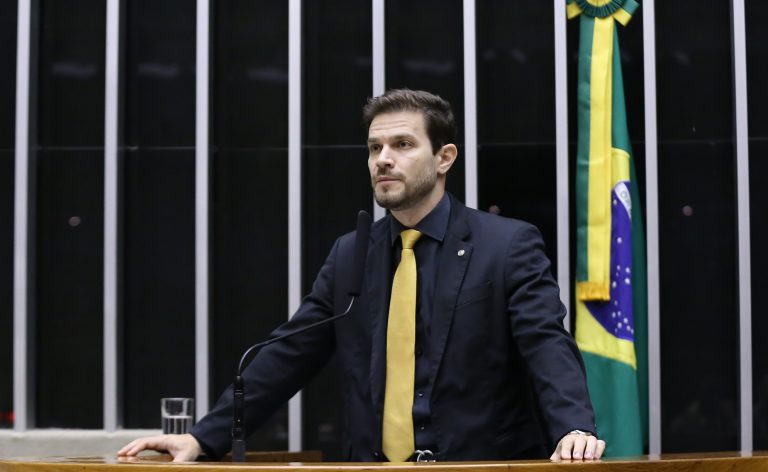 Câmara aprova criminalização de violência contra pessoas com deficiência com pena de até 3 anos