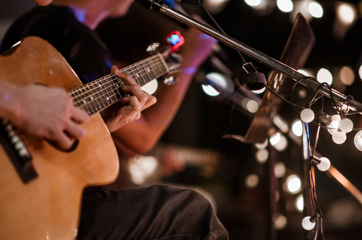 Câmara aprova mudanças na Lei Aldir Blanc e tributo sobre streaming em 2025