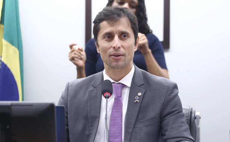 Câmara aprova passagem grátis e com desconto para bebês e crianças com deficiência