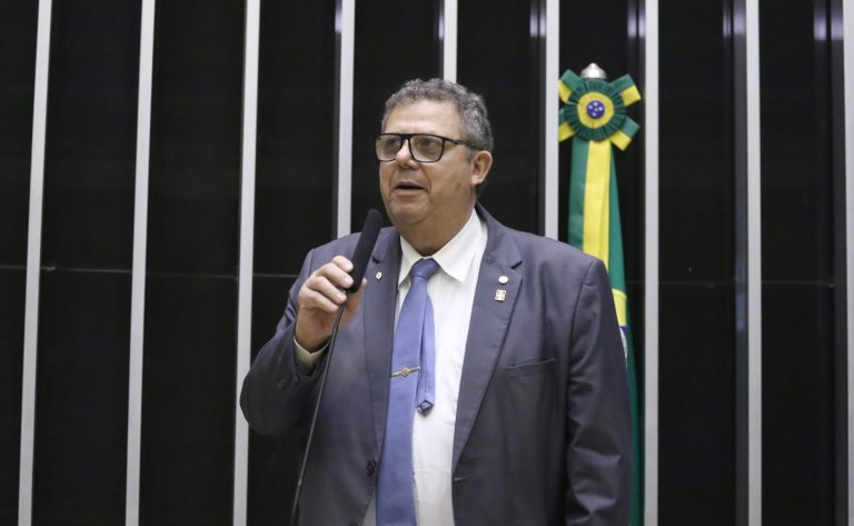 Câmara aprova programa nacional de apoio psicológico para profissionais de segurança pública