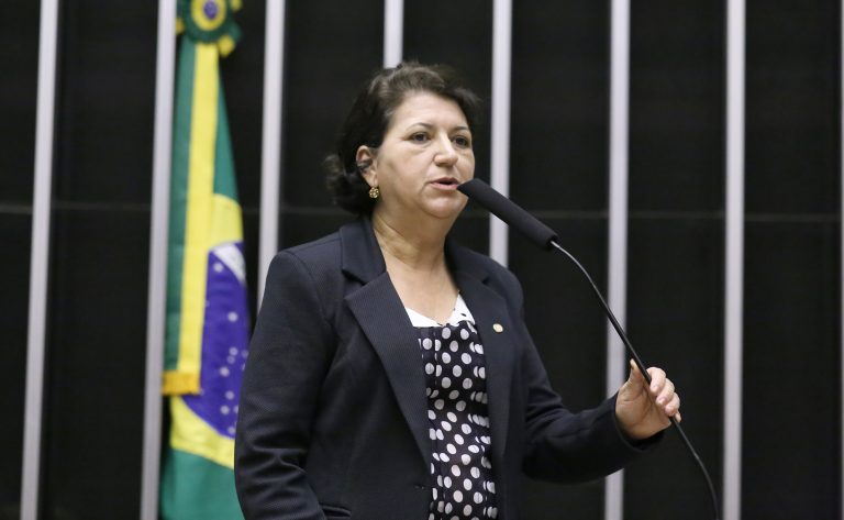 Câmara aprova programa nacional para reduzir mortalidade materna no SUS