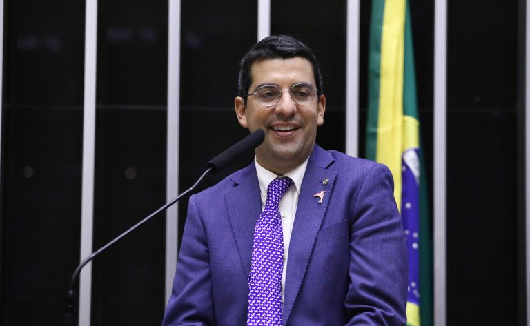 Câmara aprova regras para coprodução cultural e tributação unificada de eventos