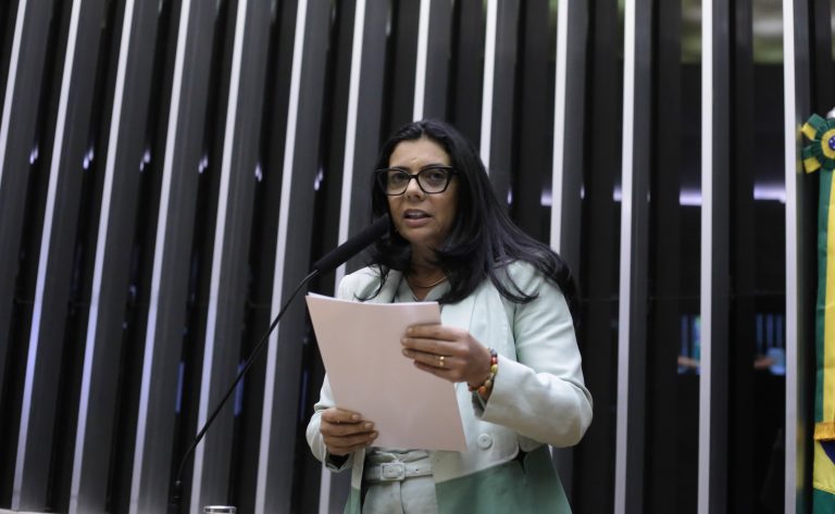 Câmara aprova regras para perícia humanizada em crianças vítimas de violência sexual