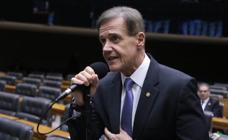 Câmara aprova uso de recursos do Funpen para capacitar policiais penais e servidores penitenciários