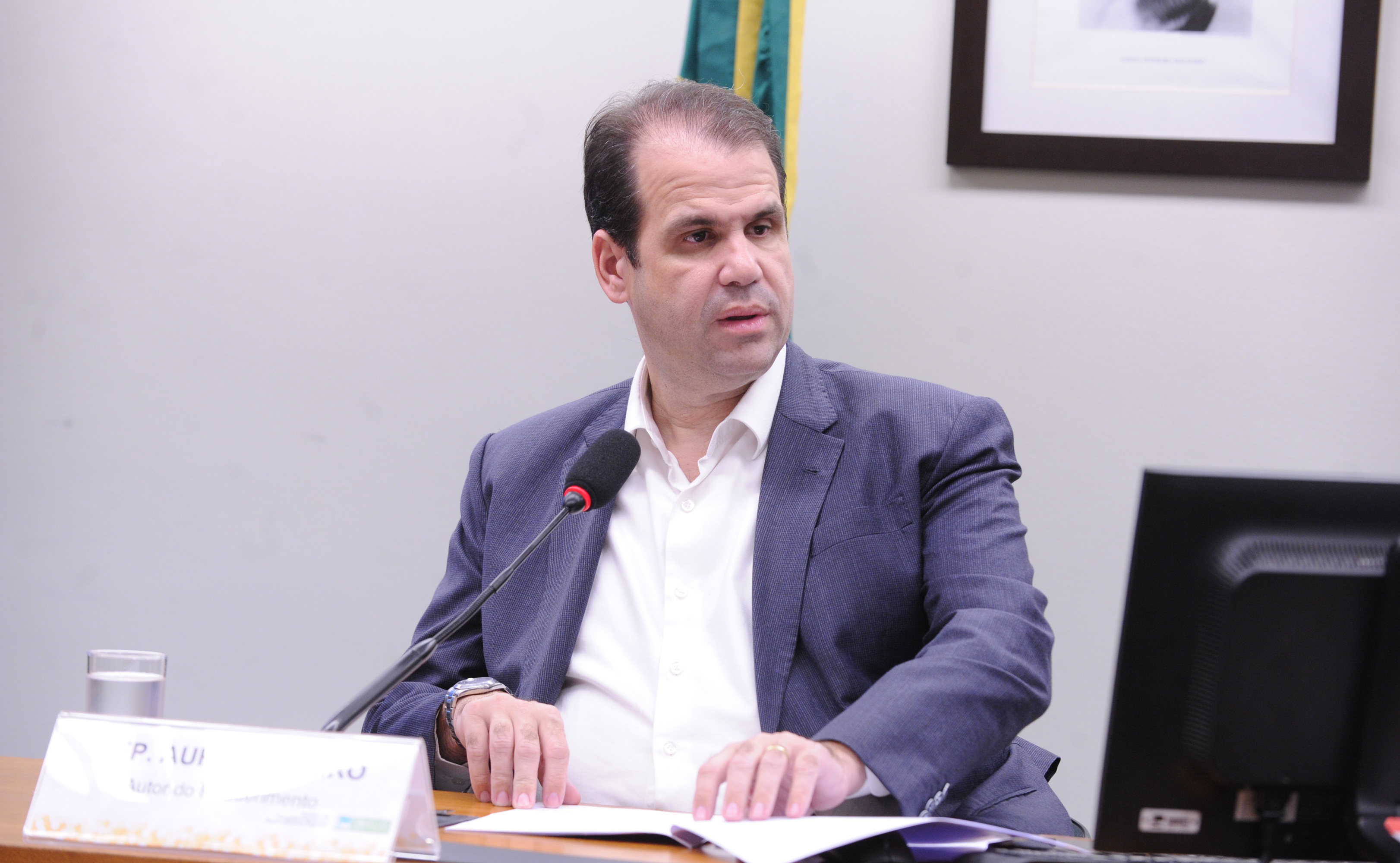 Câmara: Comissão aprova obrigação de cardápios impressos em restaurantes