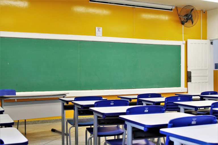 Câmara debate criação do Sistema Nacional de Educação em seminário