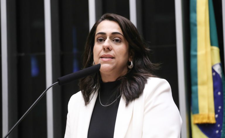 Câmara debate desafios de mães atípicas no Dia Mundial do Autismo