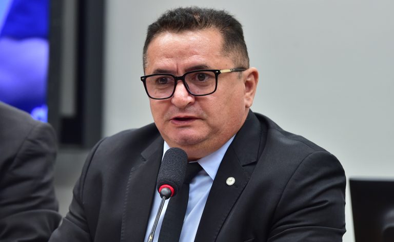 Câmara debate ferramenta para melhorar transparência e economia de bilhões em recursos públicos