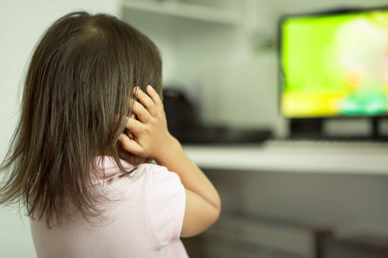 Câmara debate programa Casa Azul para atendimento de 2,4 milhões de brasileiros com autismo