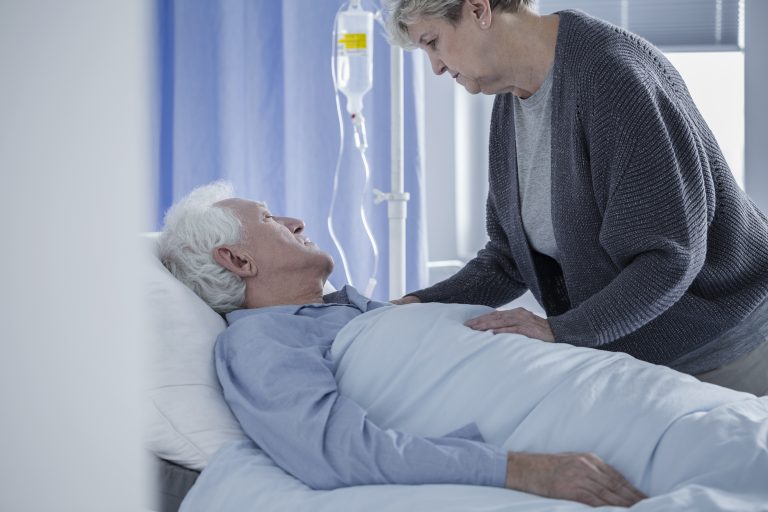 Câmara debate regulamentação obrigatória de home care para pessoas com deficiência