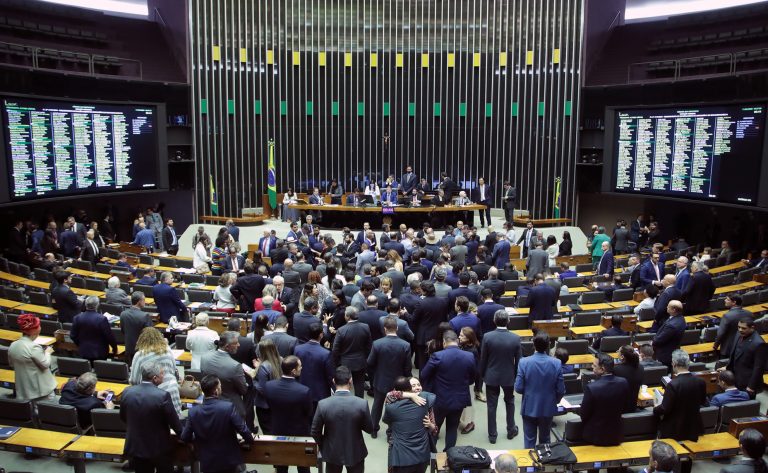 Câmara dos Deputados: Reciprocidade Tarifária e Licenciamento Ambiental entre Principais Avanços do 1º Semestre