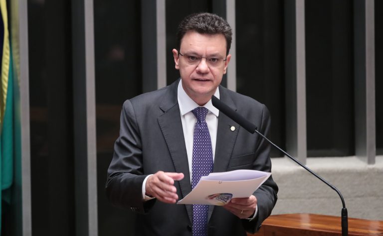 Câmara elege Odair Cunha (PT-MG) para vaga de ministro do TCU