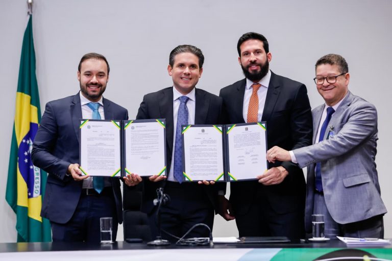 Câmara lança programa Ulysses de IA e políticas de governança tecnológica