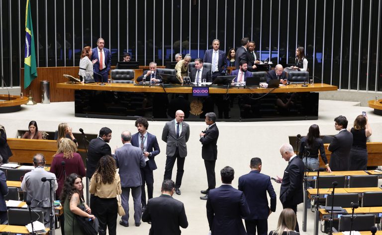 Câmara pode votar projeto que regula câmeras de reconhecimento facial