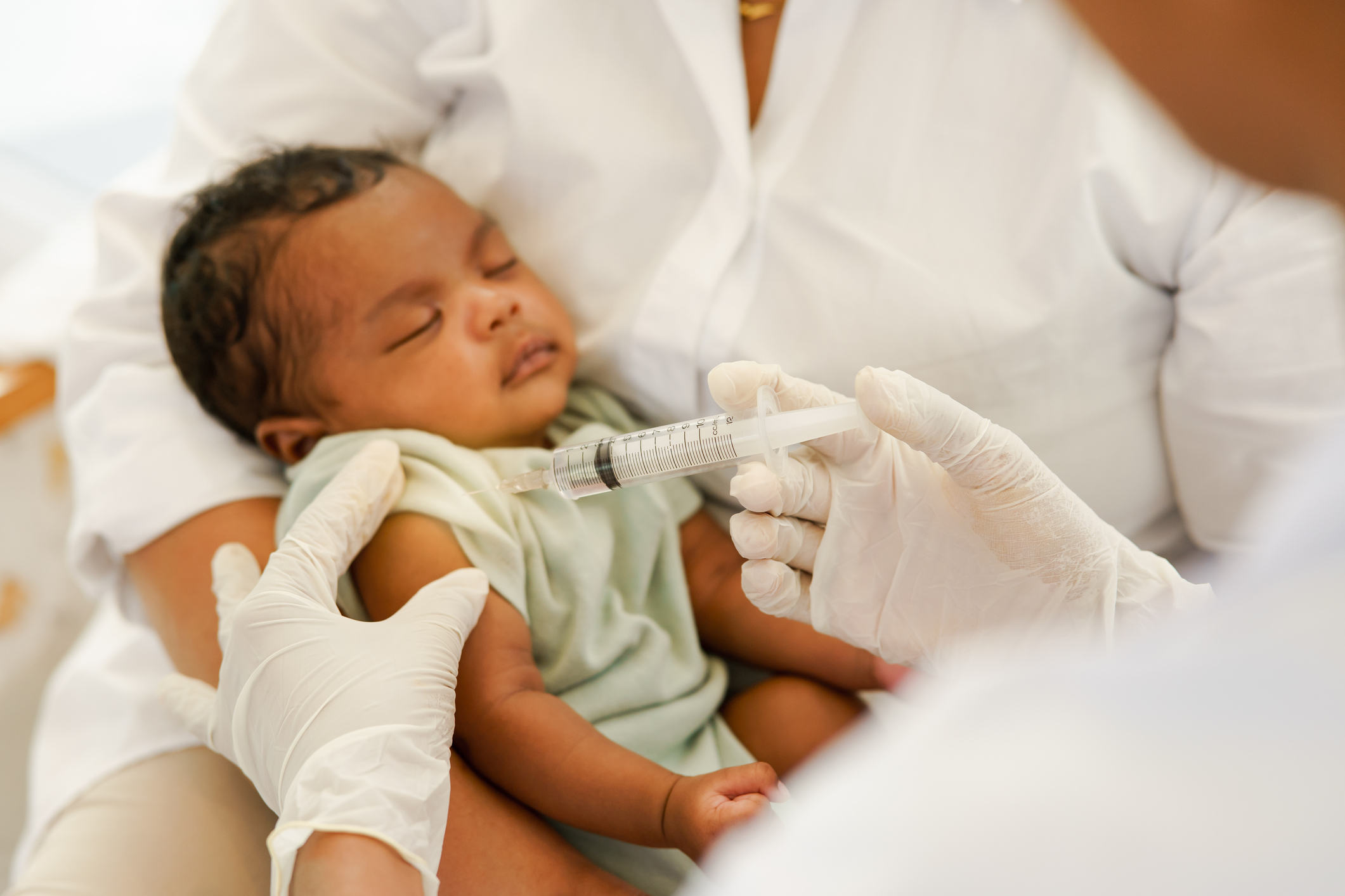 Câmara: Projeto garante vacina contra bronquiolite para crianças no SUS