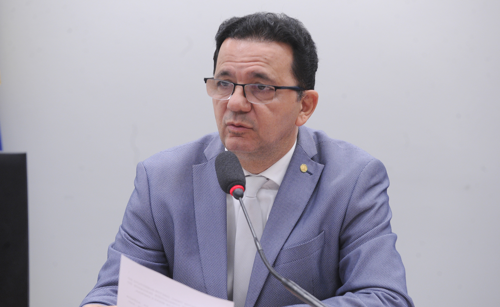Câmara: Projeto torna crime hediondo adulterar alimentos com aumento de pena