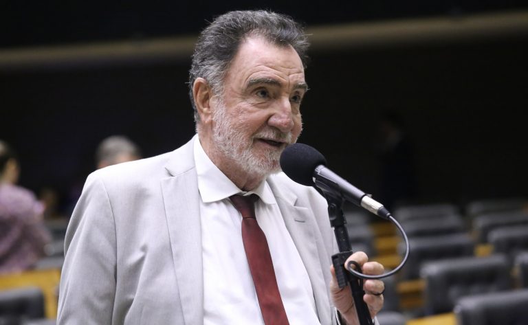 CCJ aprova inclusão de mudanças climáticas na educação ambiental
