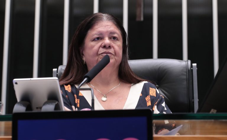 CCJ aprova medidas protetivas cíveis mais rápidas para mulheres vítimas de violência