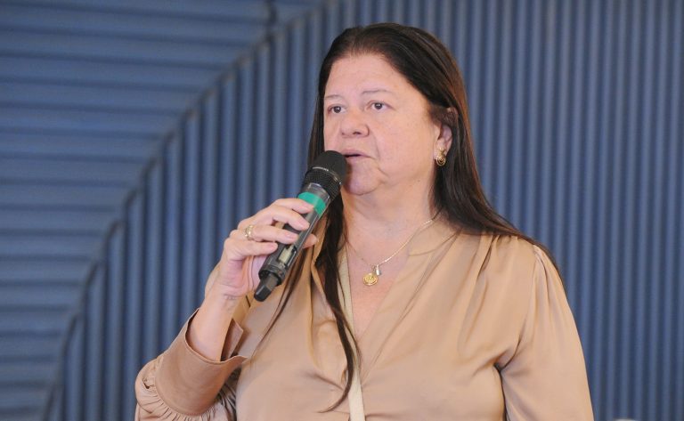 CCJ aprova 'Pix Pensão': transferência automática de pensão alimentícia vai facilitar cobrança