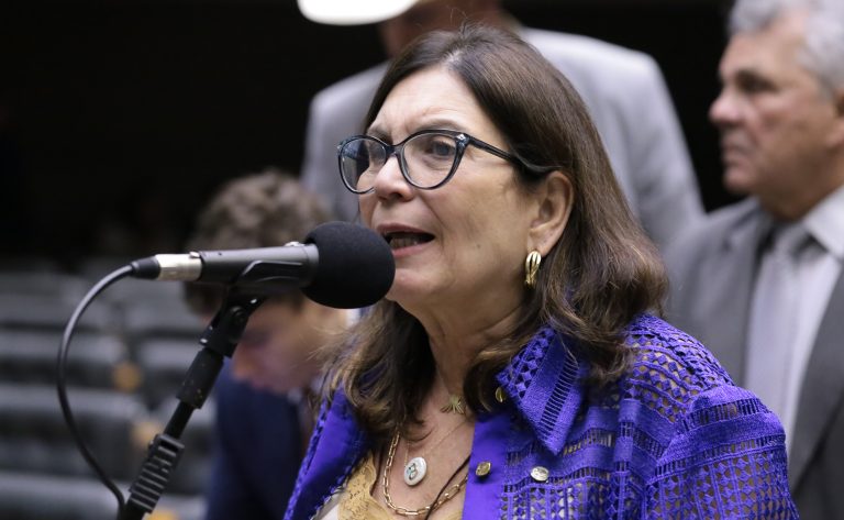 CCJ aprova projeto que torna crimes sexuais contra crianças hediondos e inafiançáveis