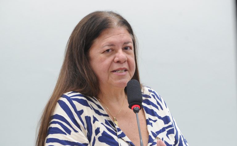 CCJ aprova validade permanente do atestado médico de fibromialgia