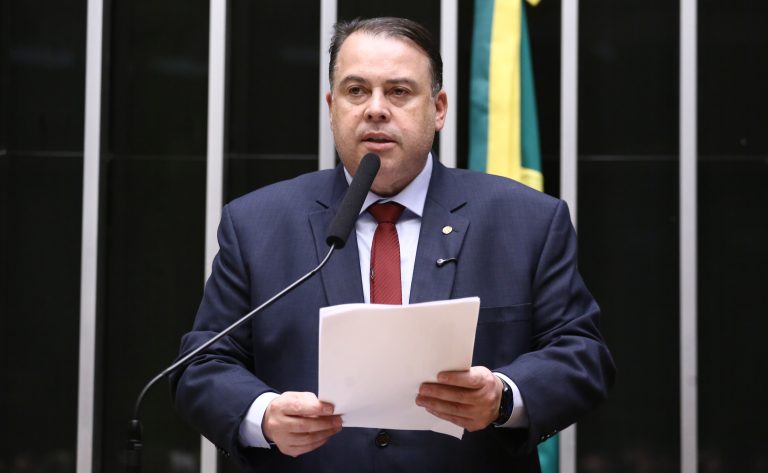 Comissão aprova aumento para 8% na dedução do IR em doações esportivas sociais