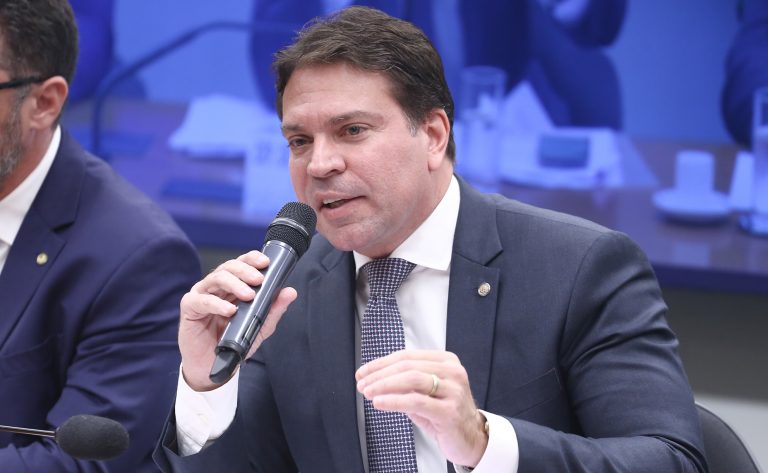 Comissão aprova classificação de organização criminosa armada como crime hediondo com pena de até 10 anos