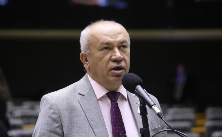 Comissão aprova custeio de saúde para servidores expostos ao DDT cancerígeno