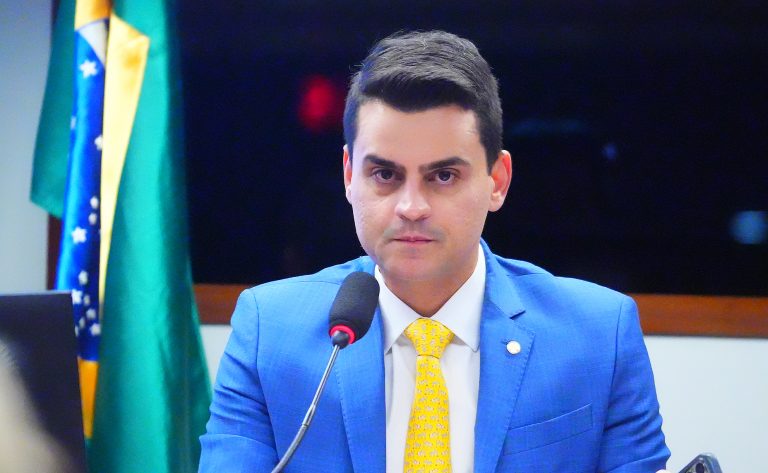 Comissão aprova dispensa de autorização de prefeitos para obras do MCMV