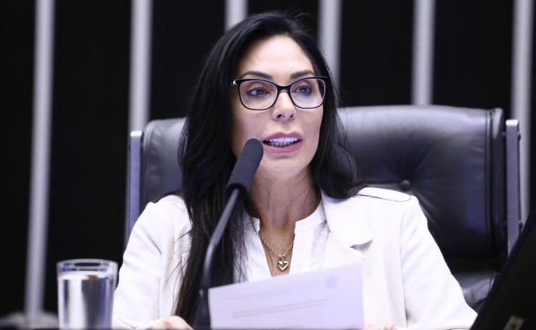 Comissão aprova estabilidade temporária para doador de órgão no trabalho