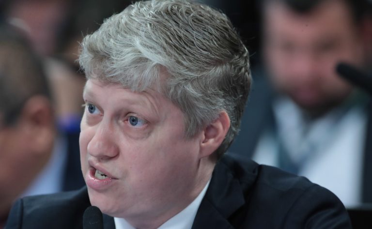 Comissão aprova fim da exigência de visto para turistas de EUA, Canadá e Austrália