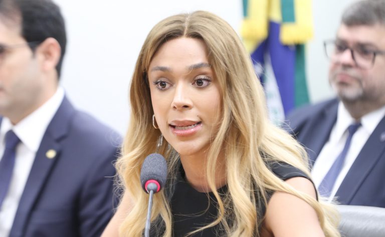 Comissão aprova inclusão de mulheres e jovens de assentamentos no Pronatec