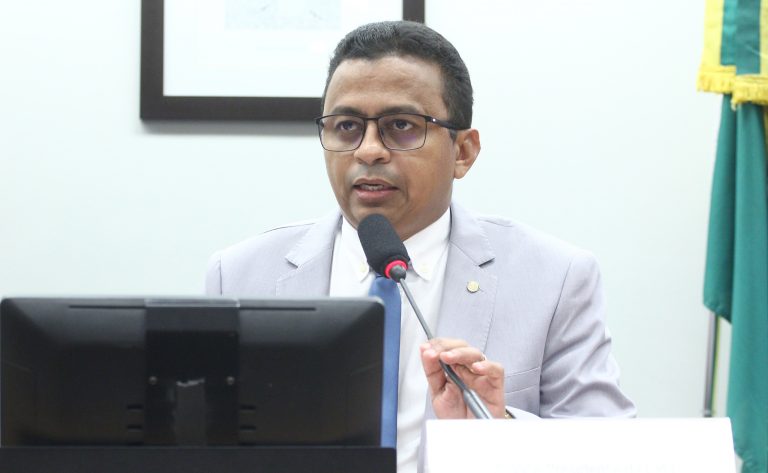 Comissão aprova padrão nacional de acessibilidade para bancos e transportes