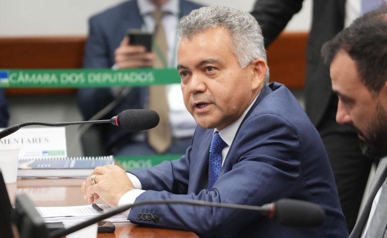 Comissão aprova Passaporte Verde com incentivos fiscais para descarbonização