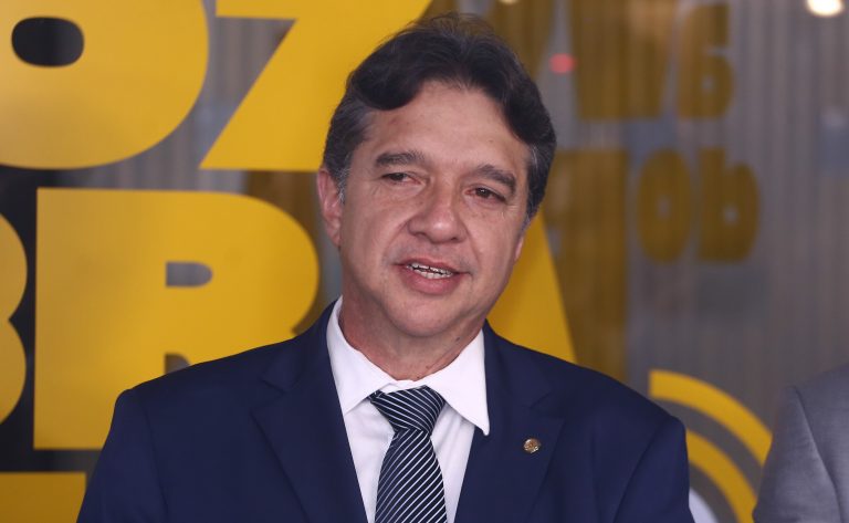 Comissão aprova prazo de 50 dias para recebimento de multa de trânsito