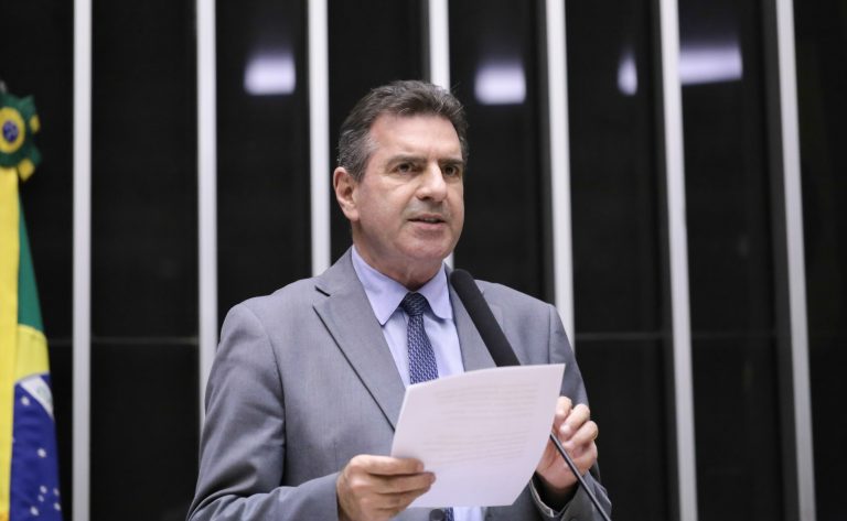 Comissão aprova prioridade a municípios com déficit habitacional no MCMV