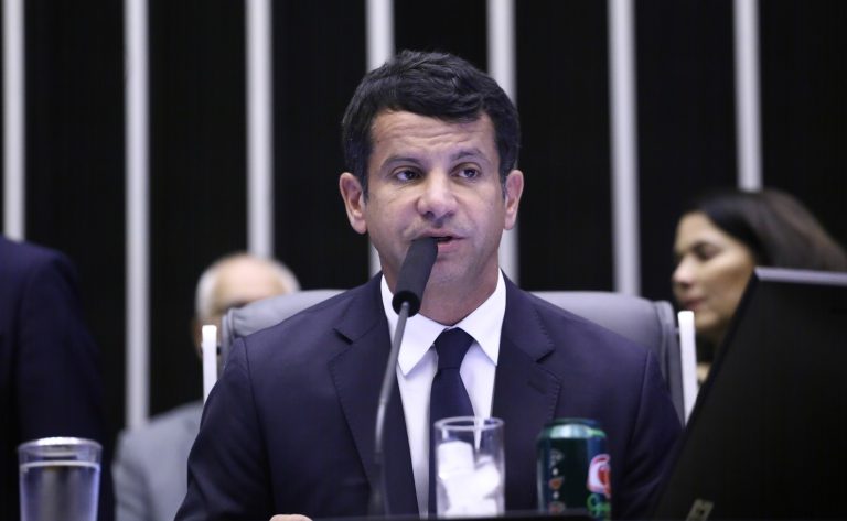 Comissão aprova programa Anjos da Guarda para vigilância comunitária no Brasil