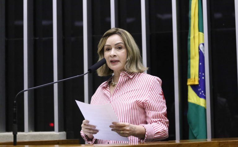 Comissão aprova programa de pesquisa em biotecnologia na Amazônia Legal