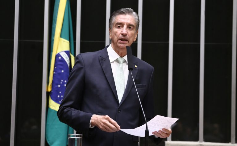 Comissão aprova projeto para garantir energia estável em Roraima pós-SIN