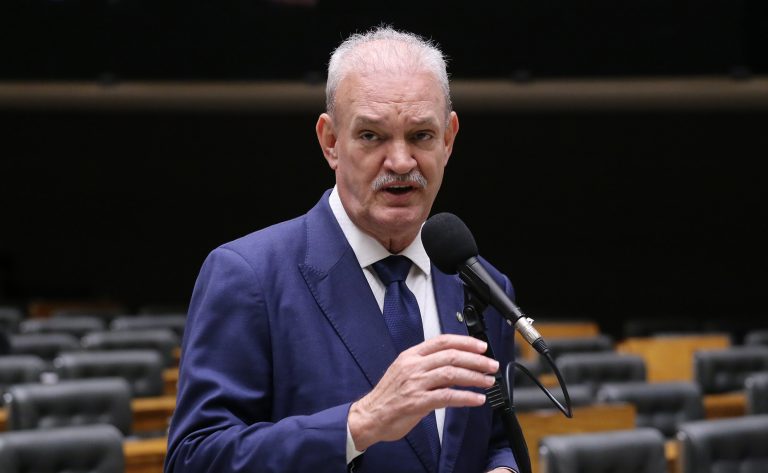 Comissão aprova punição para interdição abusiva de idosos