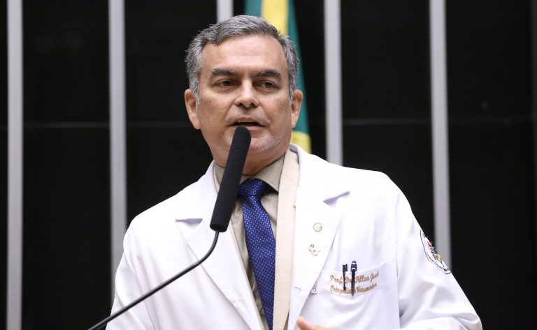 Comissão aprova regras para atendimento de pessoas com transtorno mental