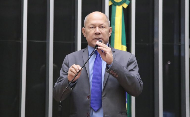 Comissão aprova ressarcimento a produtor rural por perdas na falta de luz