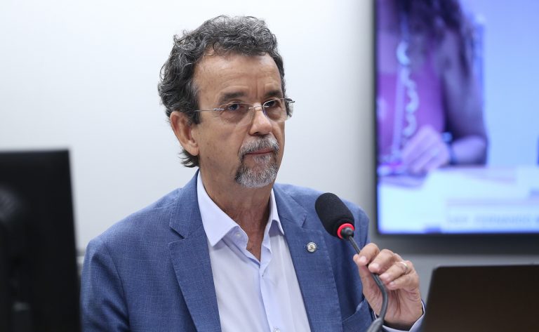 Comissão aprova rotulagem obrigatória de CO² em produtos comercializados no Brasil