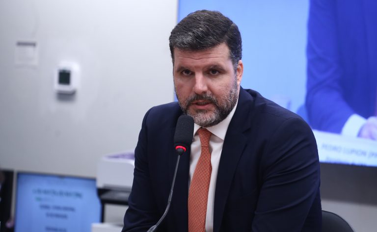 Comissão aprova simplificação da renegociação do crédito rural