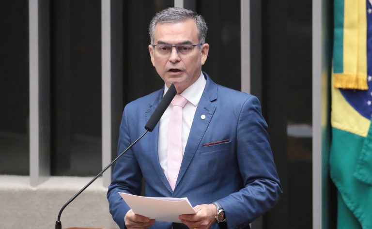 Comissão aprova suspensão de edital para eleição do Conselho Nacional sobre Drogas